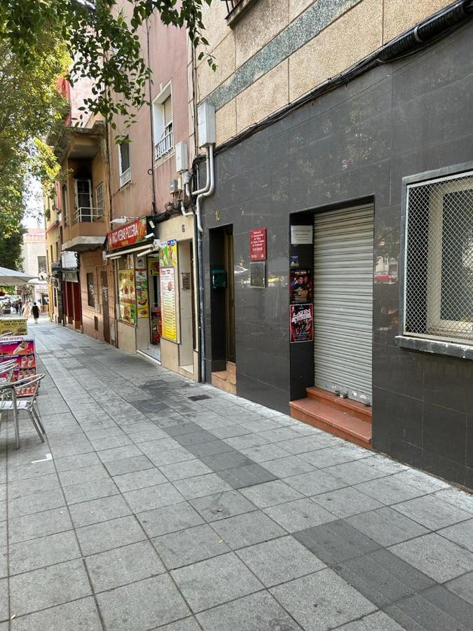 Apto Barcelona C R Apartment Santa Coloma de Gramenet Exterior photo